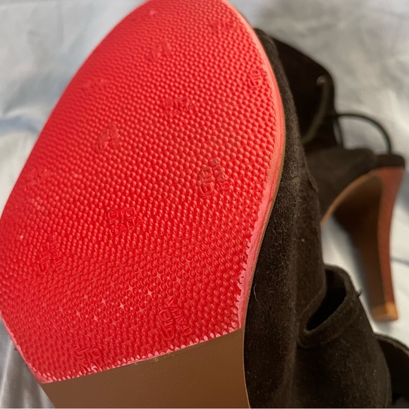 Black Suede "Play Along" Gladiator Stiletto Heels By Seychelles Color. Size 10 - Picture 4 of 5